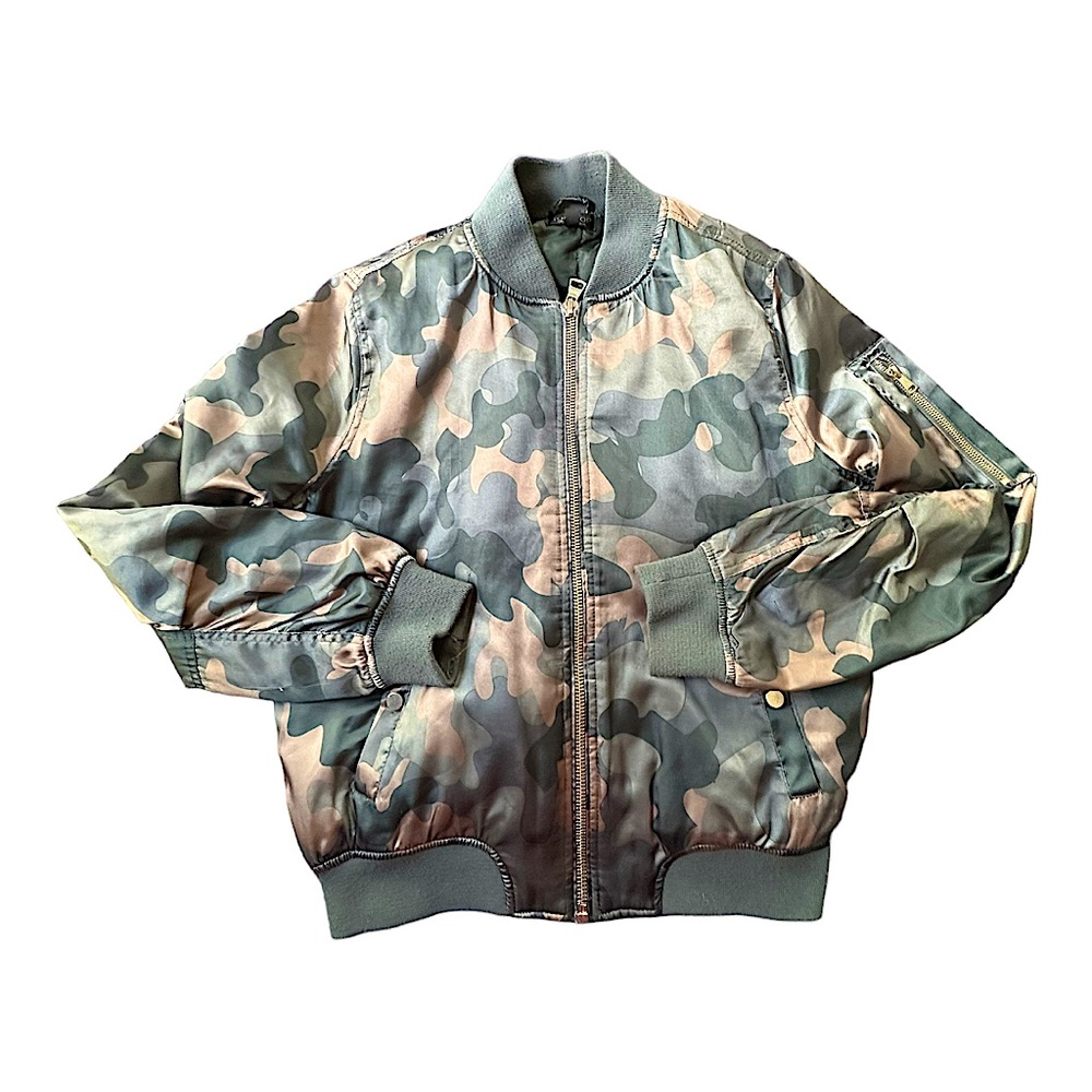 Topshop Camouflage Puffer Bomber Jacket (Size 10) Fall coats with Zipper pockets